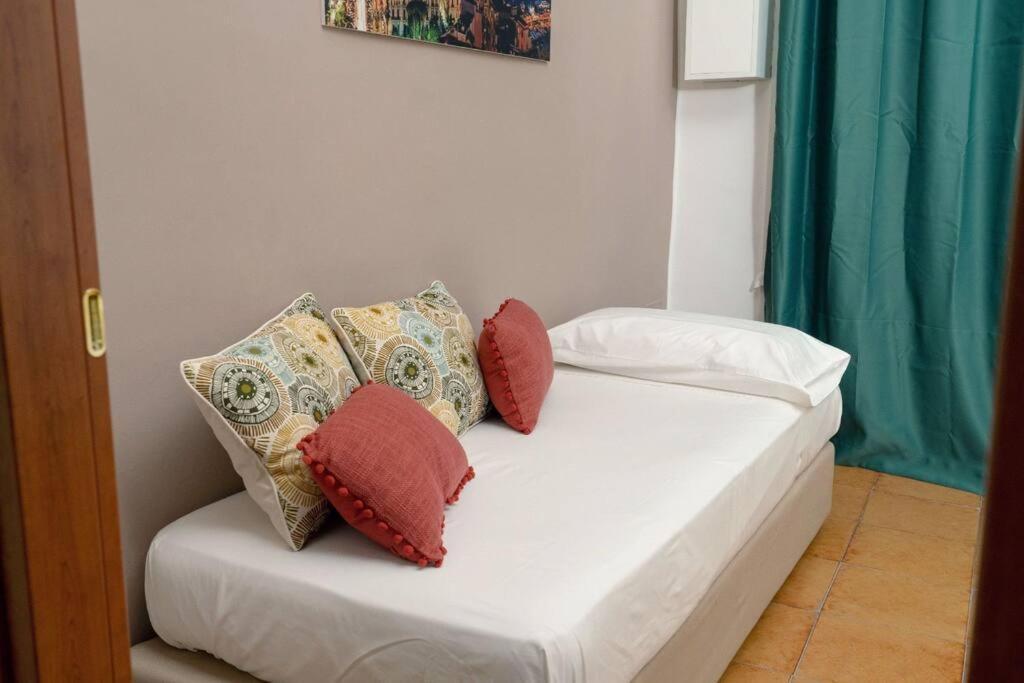 Home Nonna Sabina - Centro Storico Napoli Zewnętrze zdjęcie
